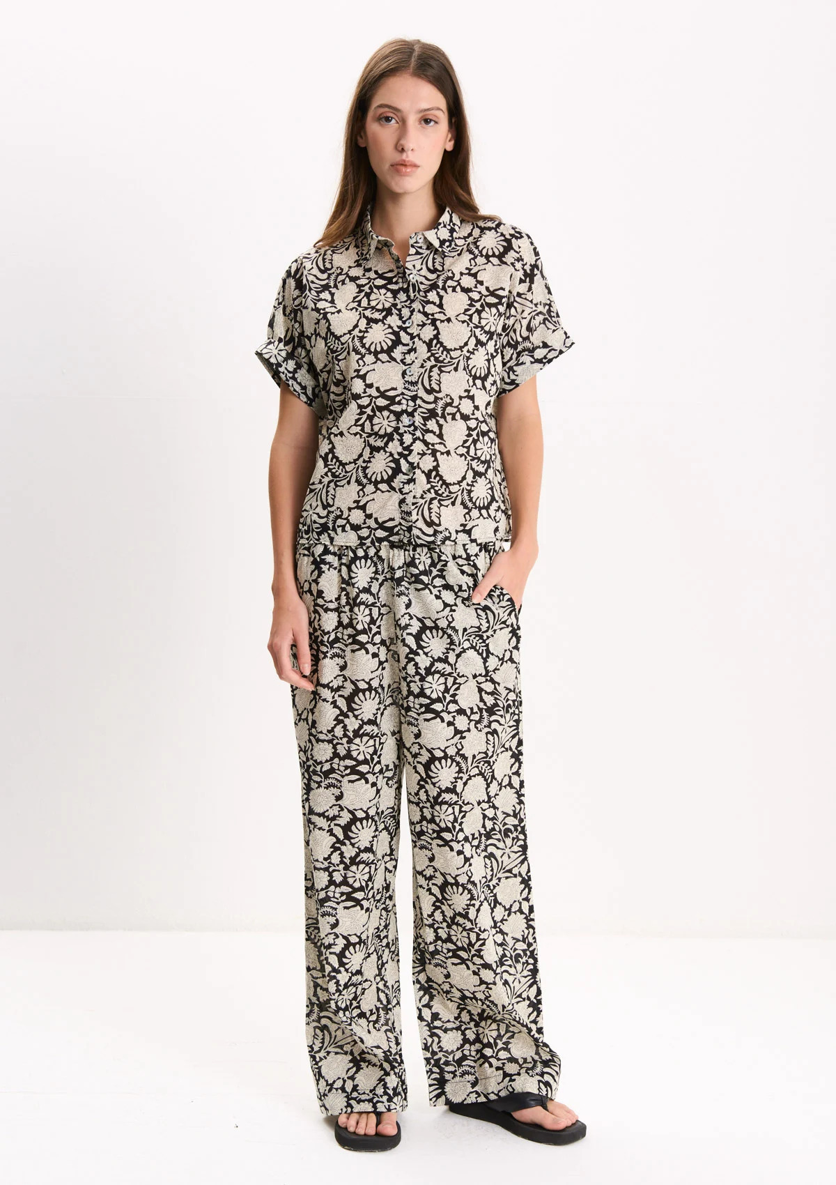 CAMISA + PANTALON