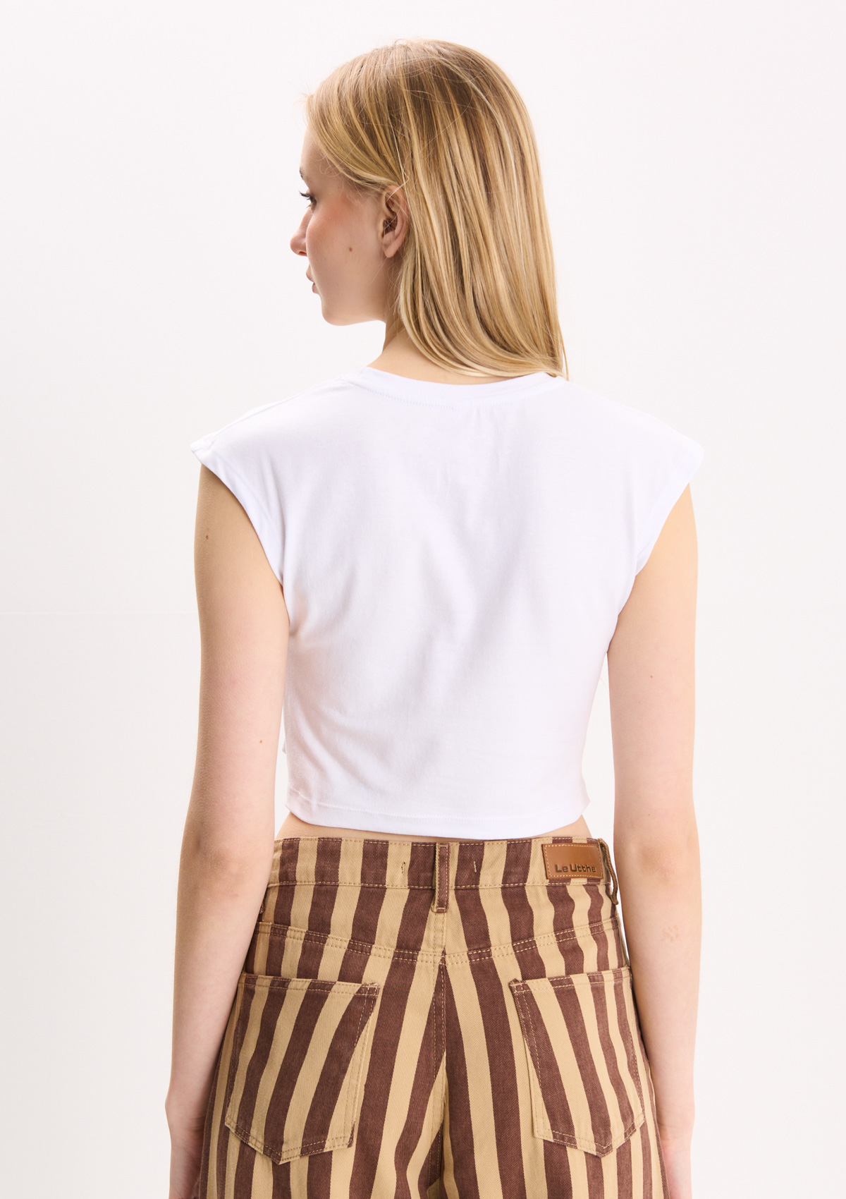 112590661-01999 - MUSCULOSA CORTA
