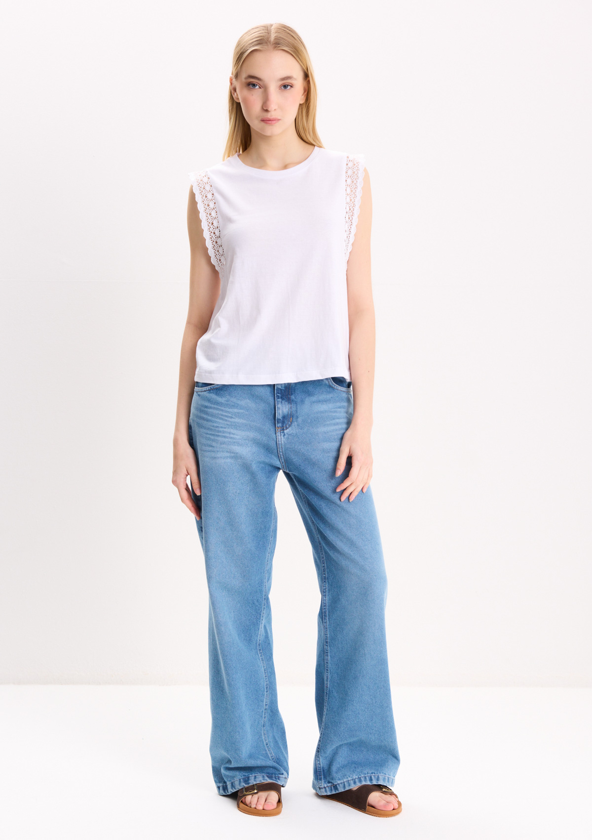 112590781-01999 - MUSCULOSA PUNTILLA