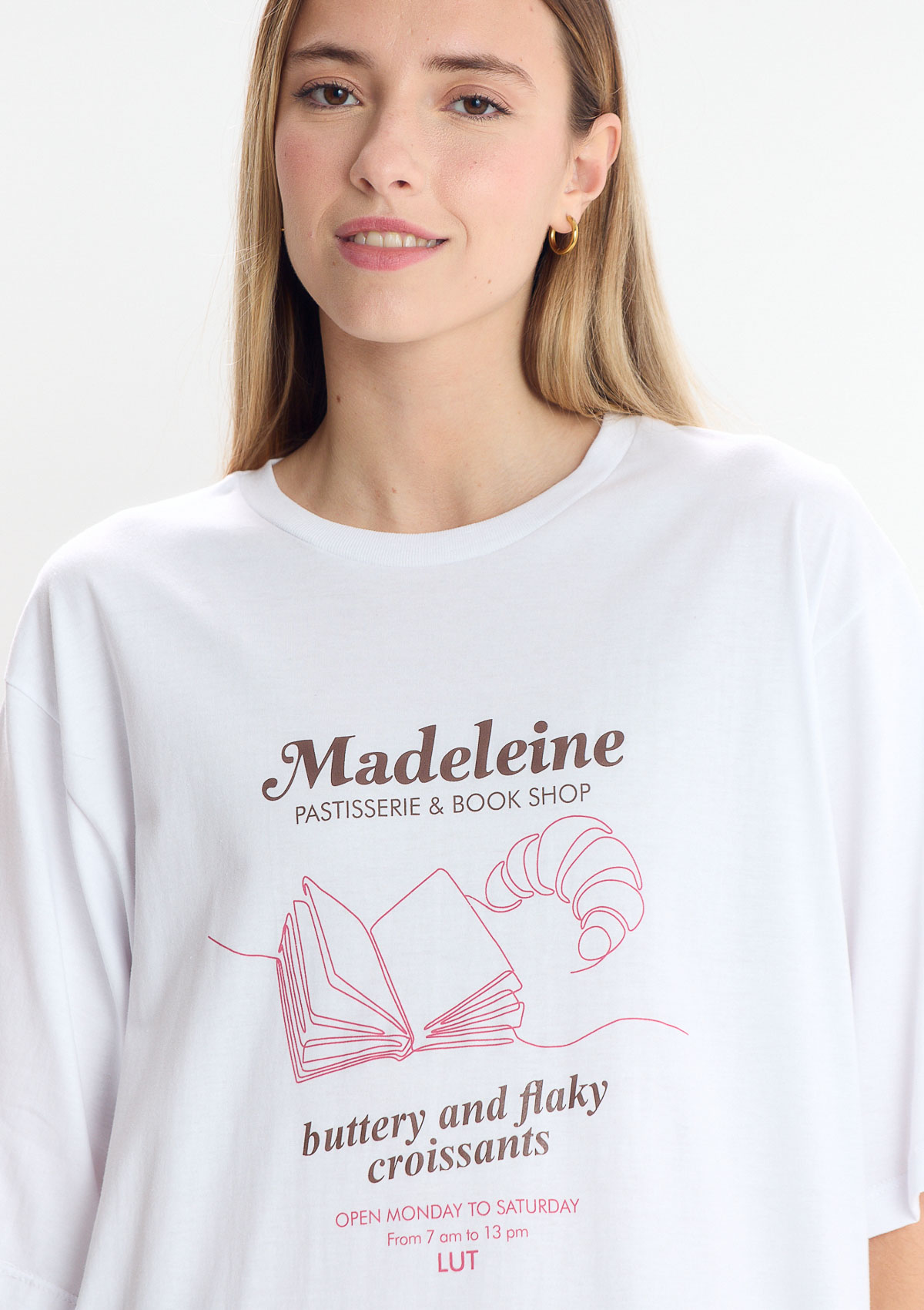 112694031-01999 - REMERA OVERSIZE ESTAMPADA