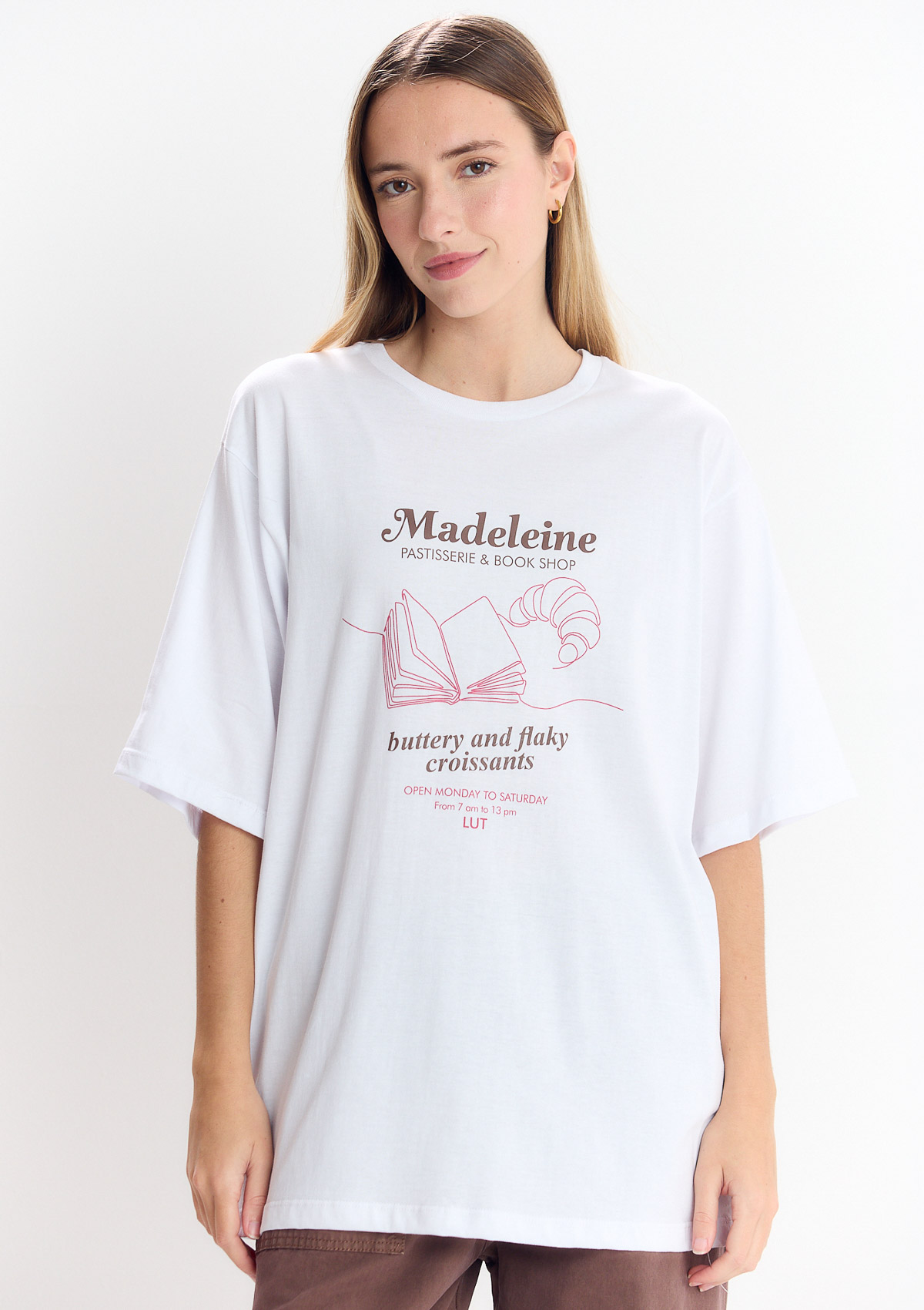 112694031-01999 - REMERA OVERSIZE ESTAMPADA