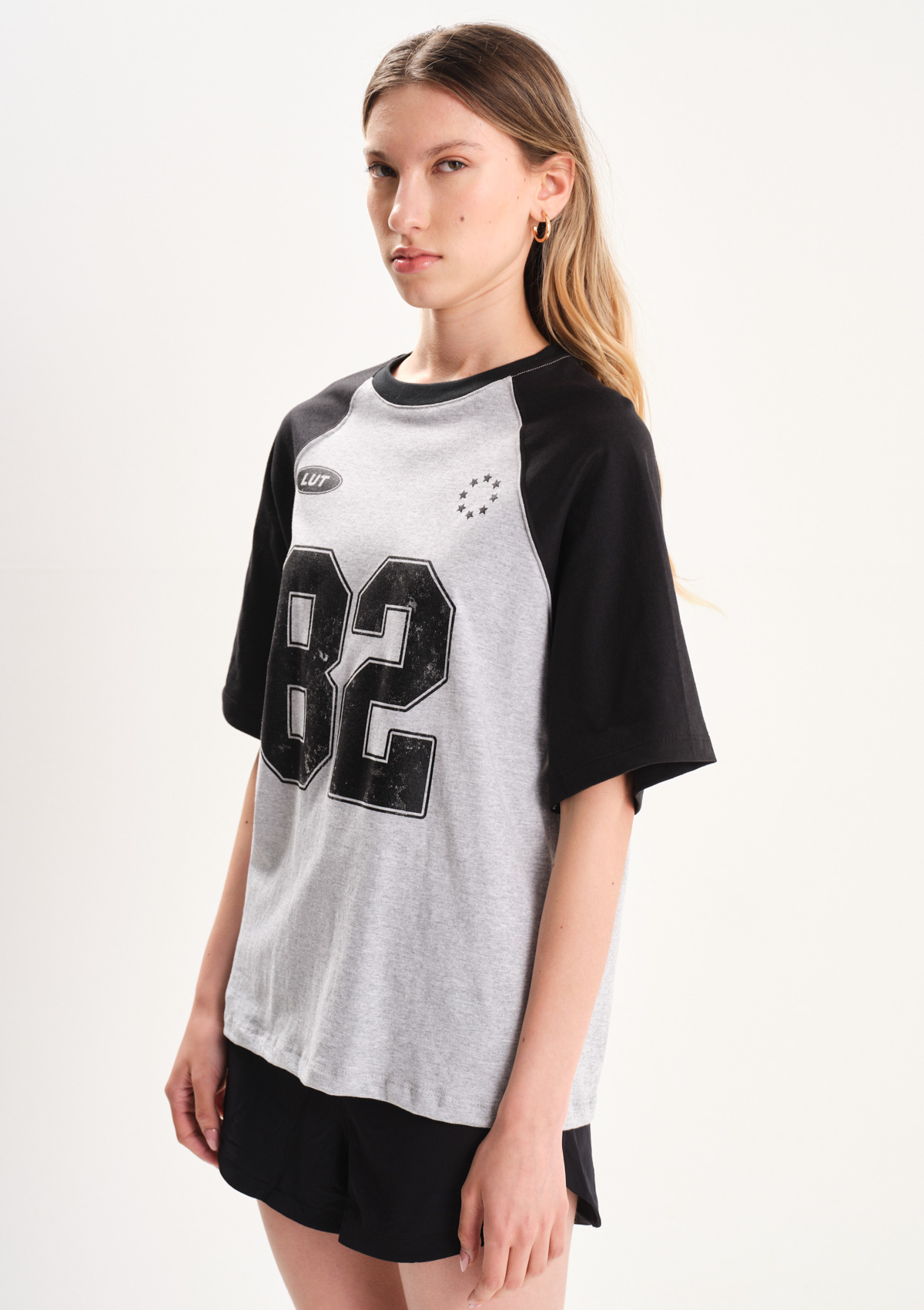 122650801-05999 - REMERA ESTAMPADA