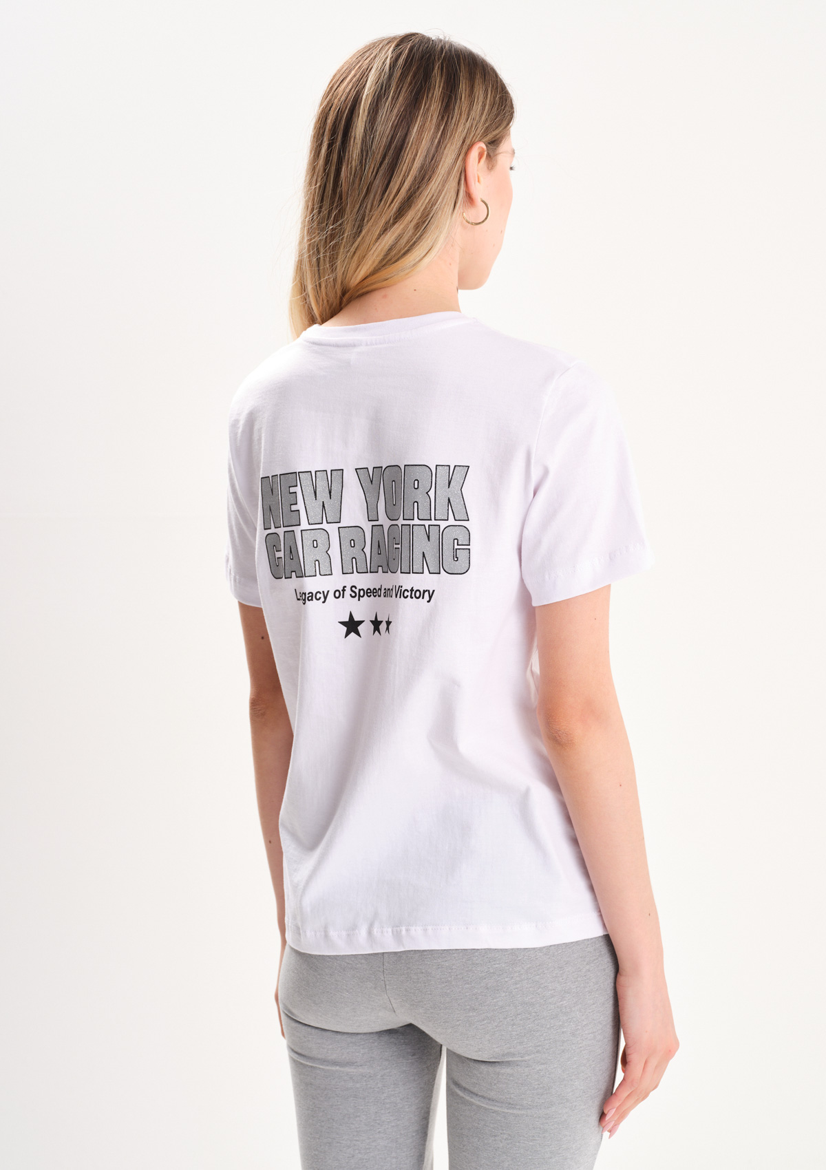 122558251-01999 - REMERA DOBLE ESTAMPADO