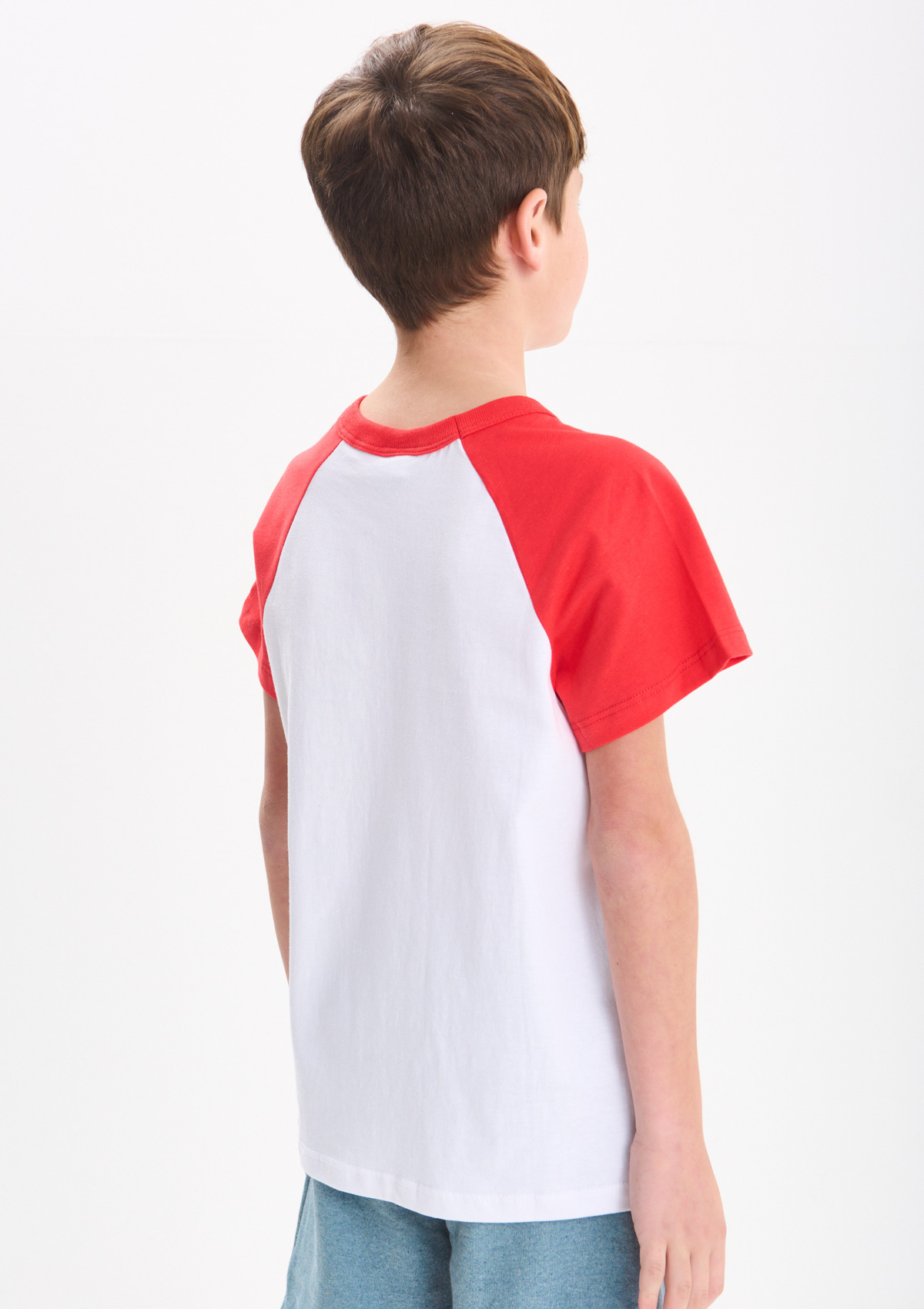 152682711-01999 - REMERA BORDADO