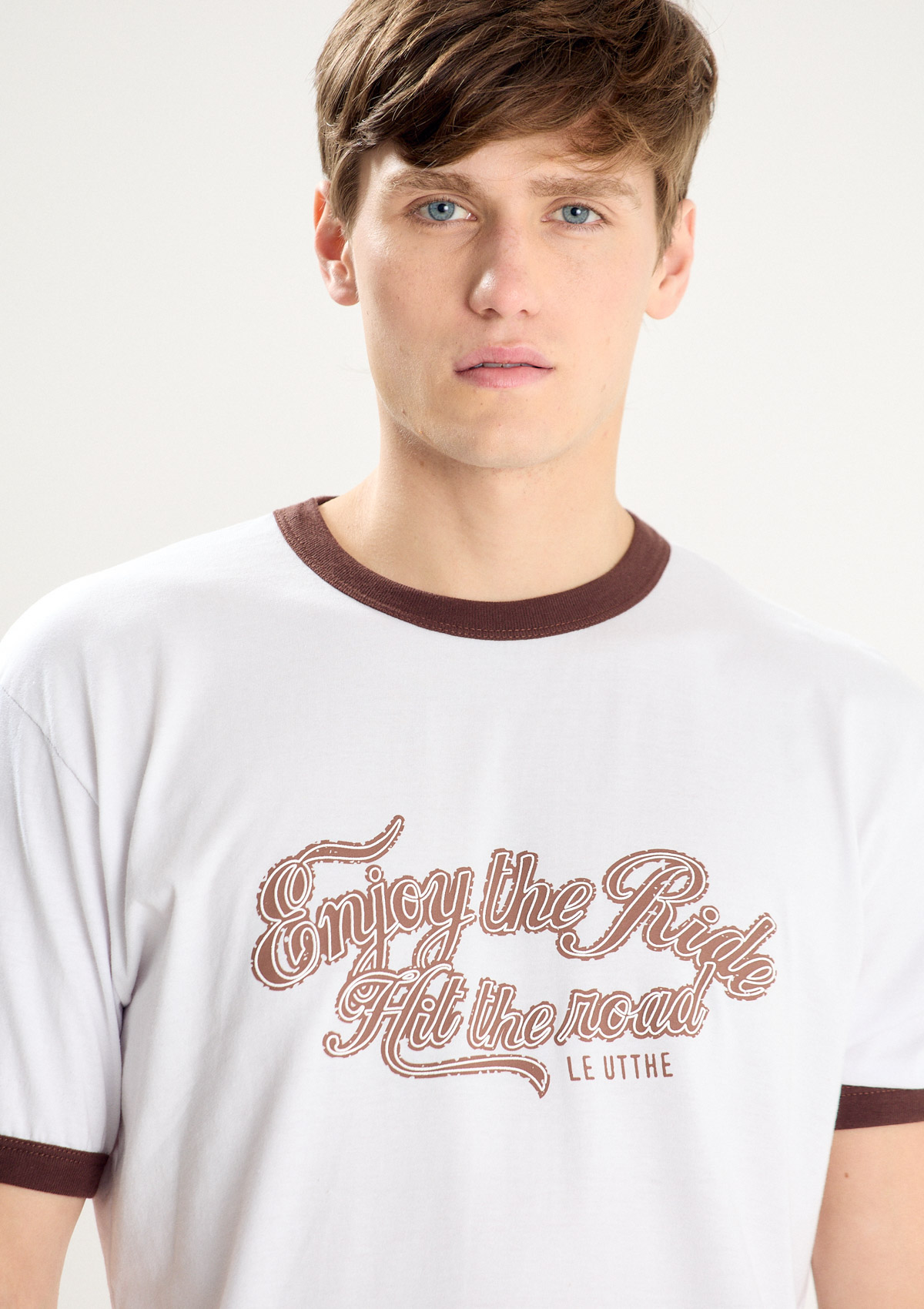 172600241-01999 - REMERA ESTAMPADA