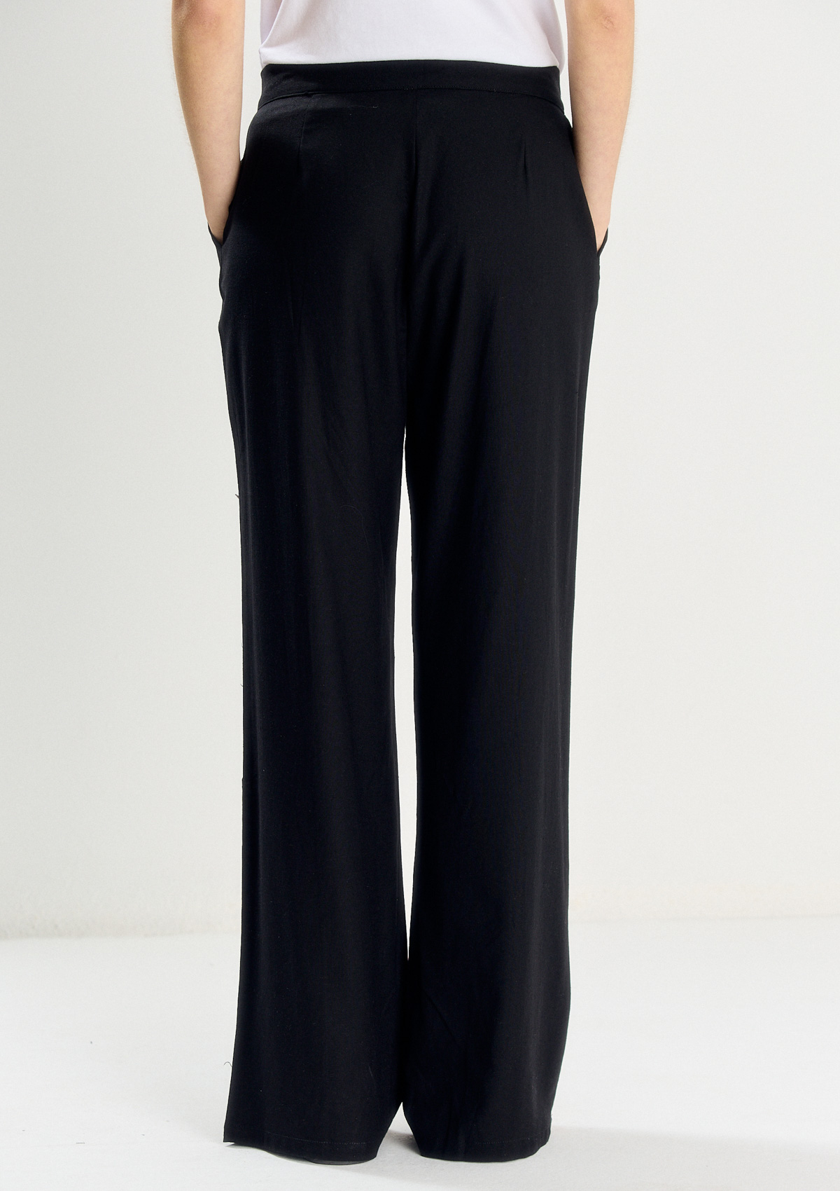 X100144-03999 - PANTALÓN NERVADURA