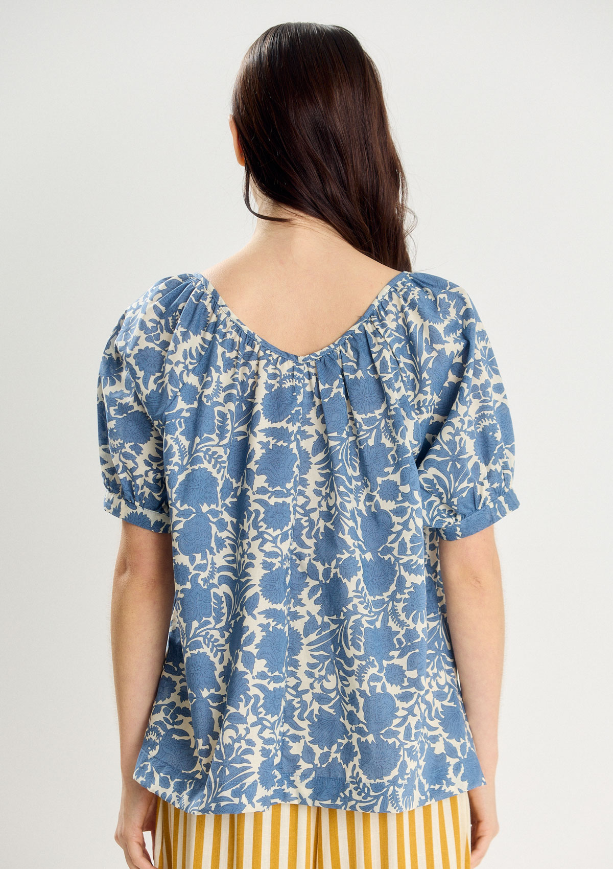 2127R0721-14999 - BLUSA ESTAMPADA