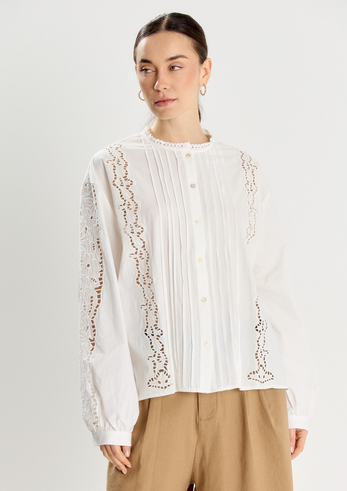 X100061-02999 - CAMISA BORDADO