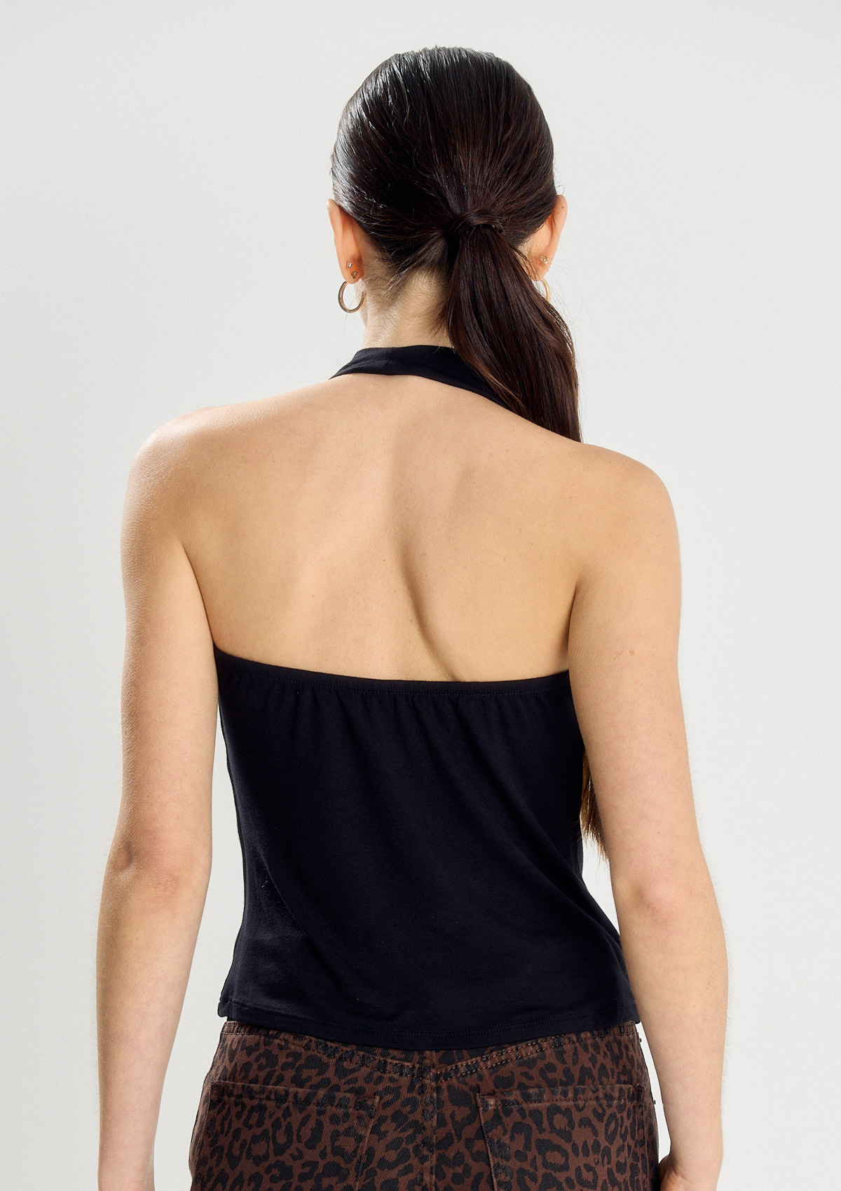 112798921-03999 - TOP ESCOTE BUCHE