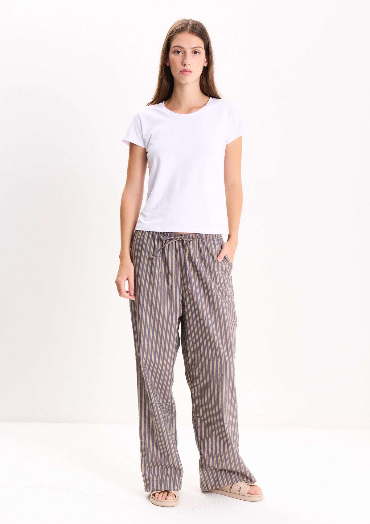 PANTALÓN RAYADO