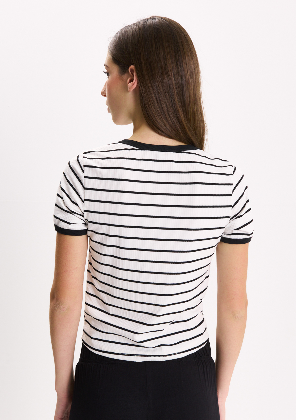 122758911-01999 - REMERA RAYADA