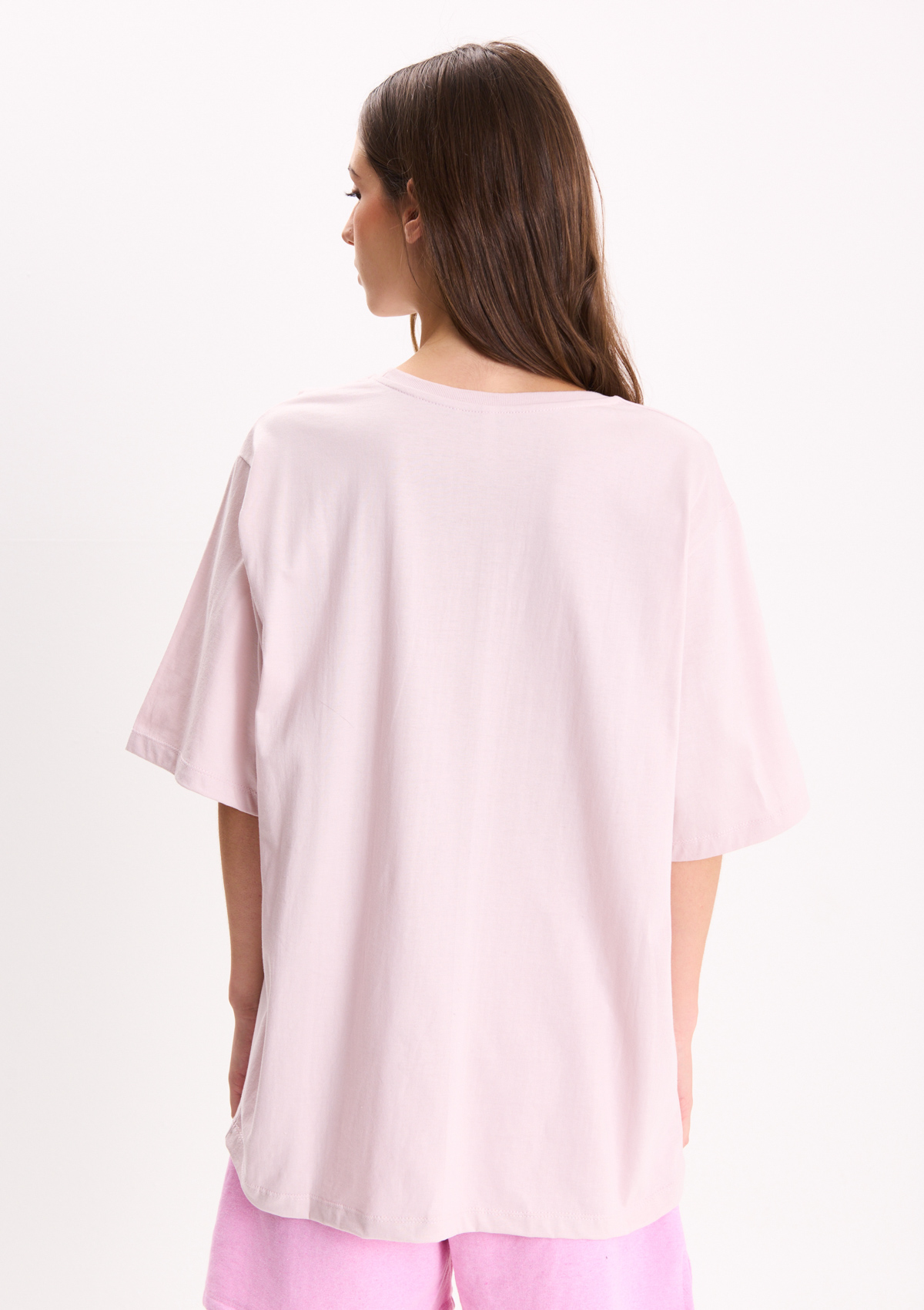112694031-49999 - REMERA OVERSIZE ESTAMPADA
