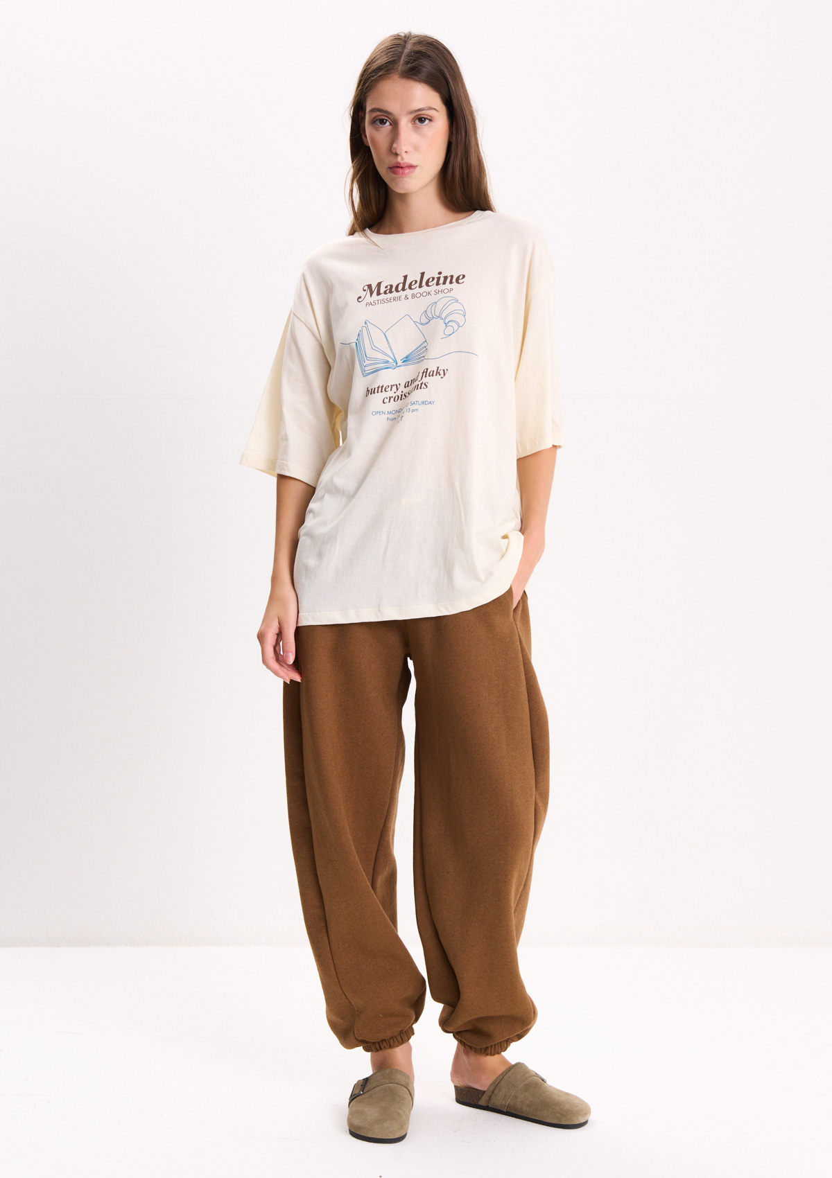112694031-30999 - REMERA OVERSIZE ESTAMPADA