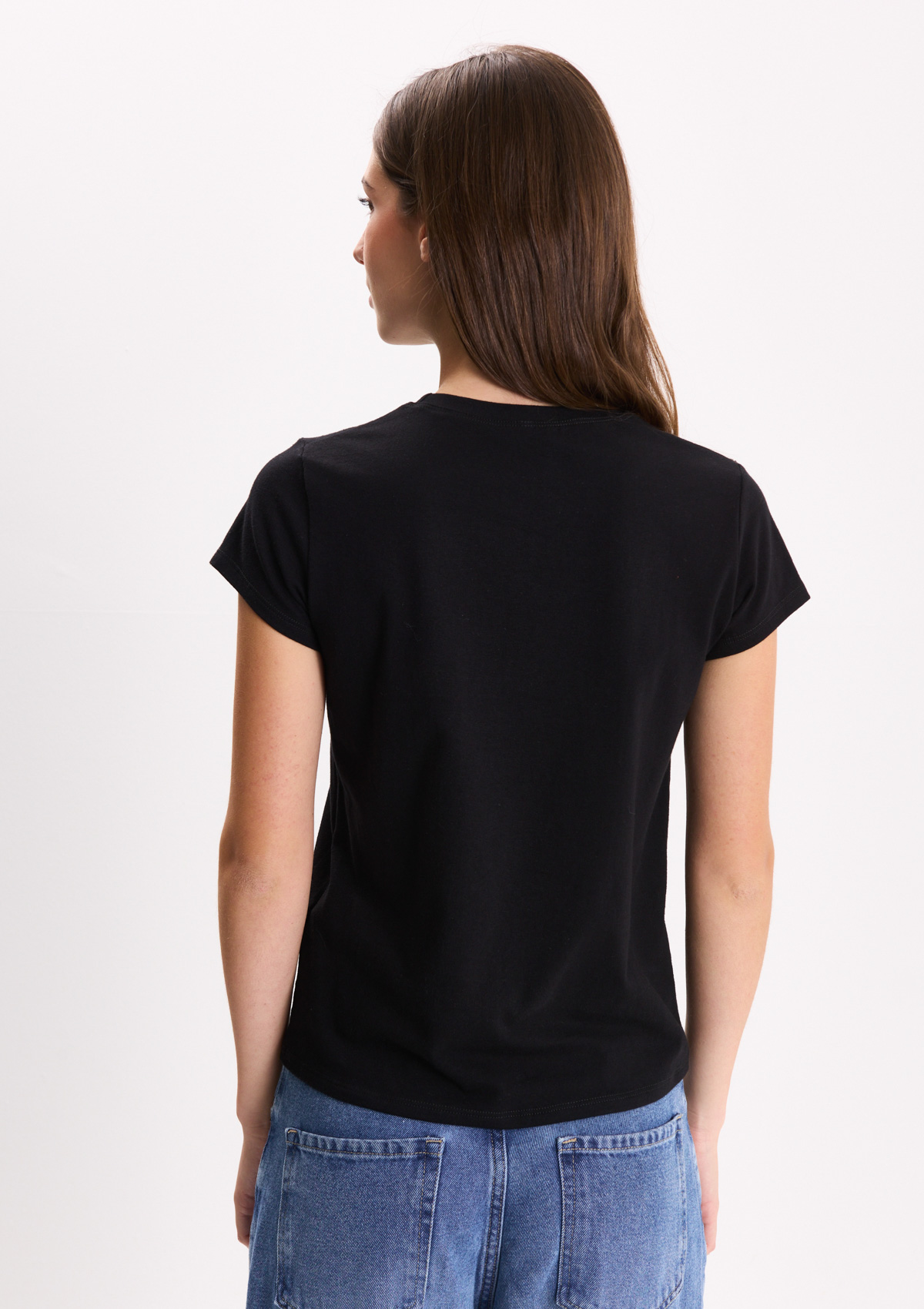 112698951-03999 - REMERA BÁSICA