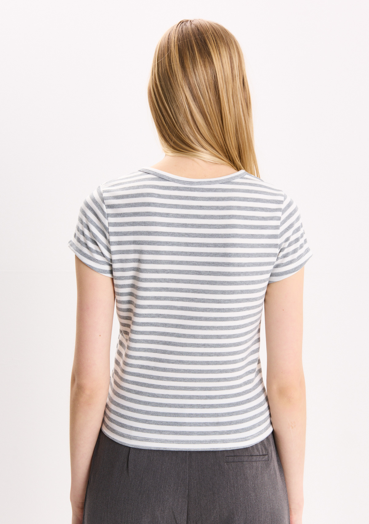 112799461-05999 - REMERA RAYADA