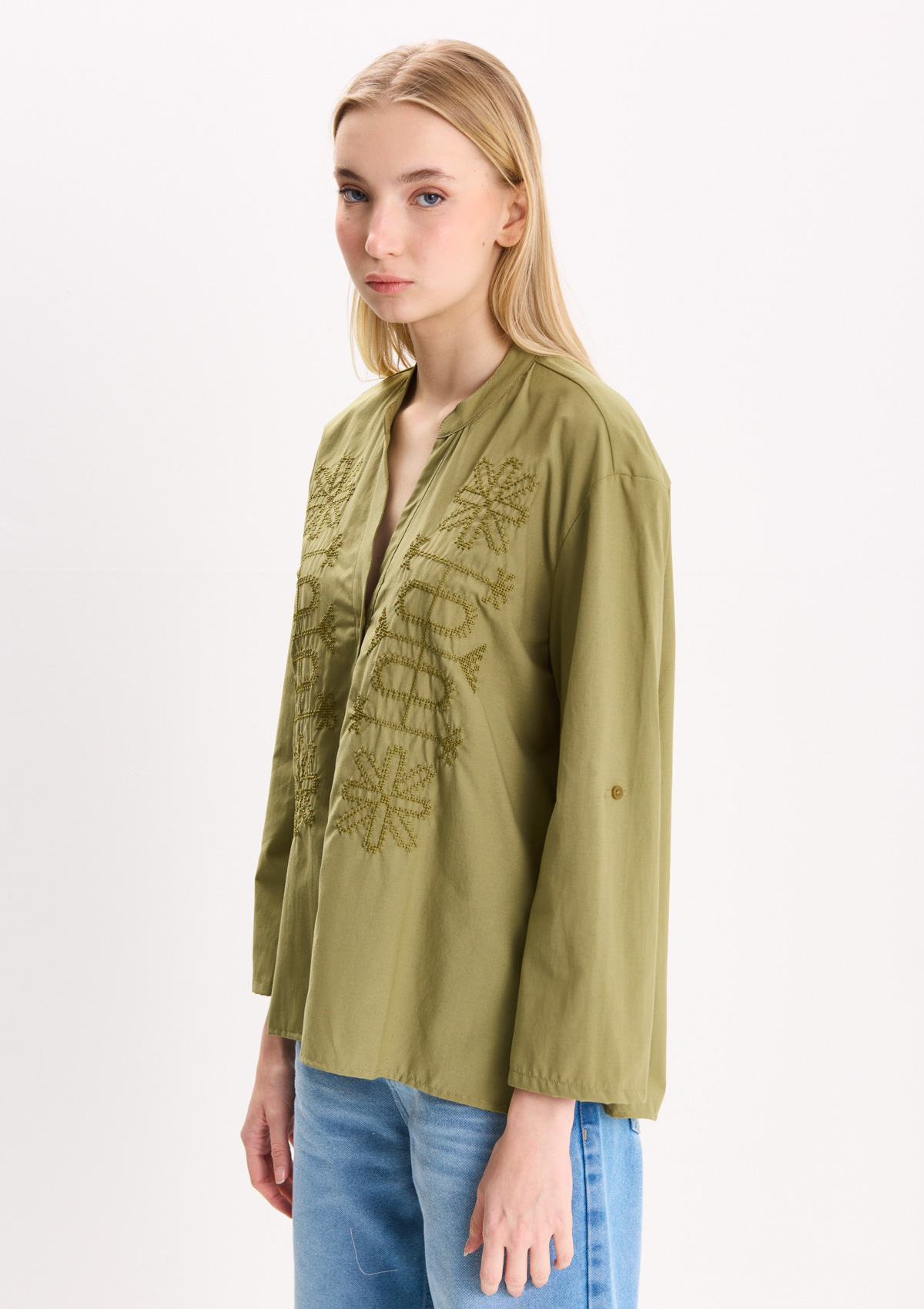 2127R0341-78999 - CAMISA BORDADO