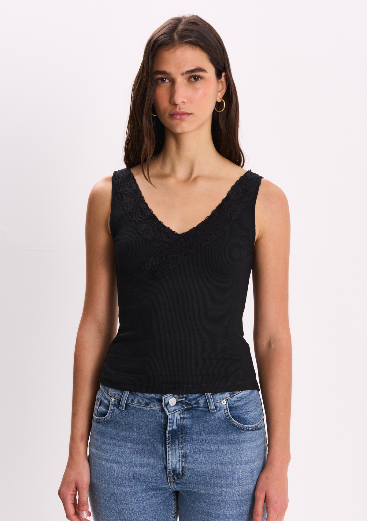 112799371-03999 - MUSCULOSA ESCOTE V