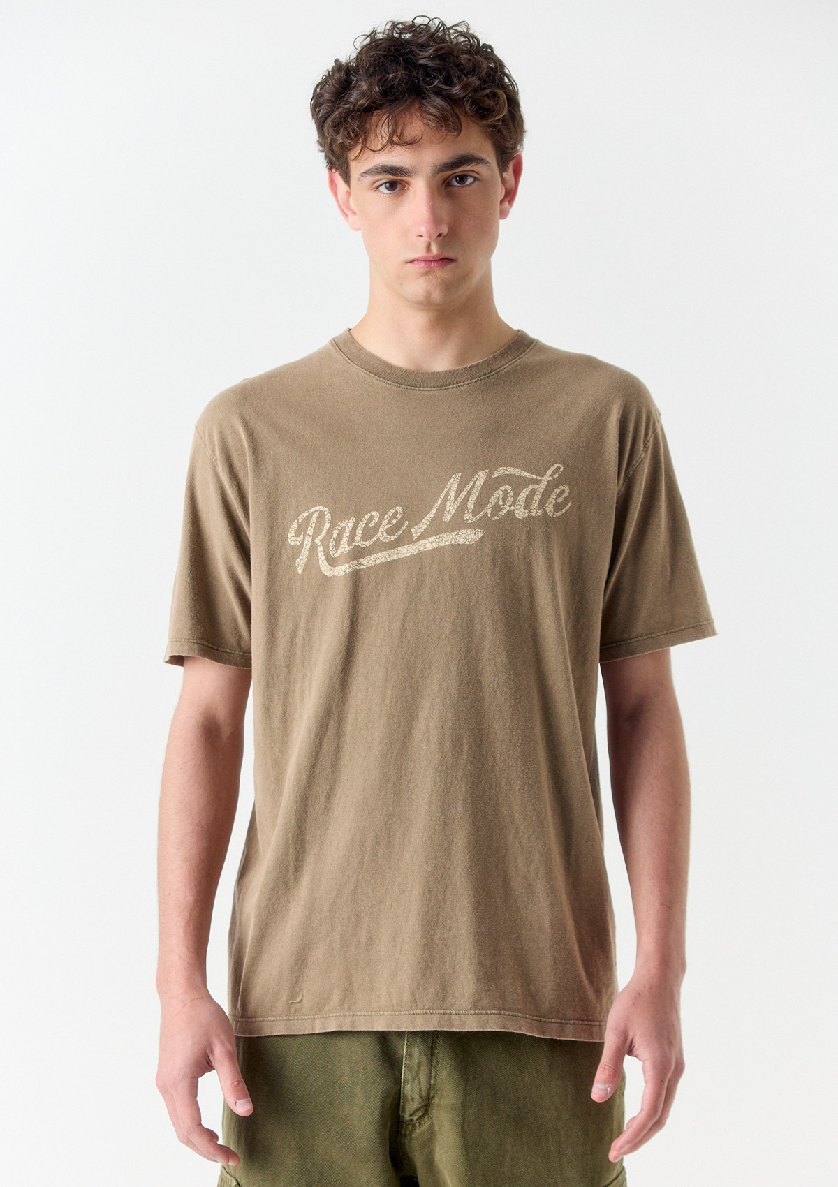132595011-17999 - REMERA ESTAMPADA