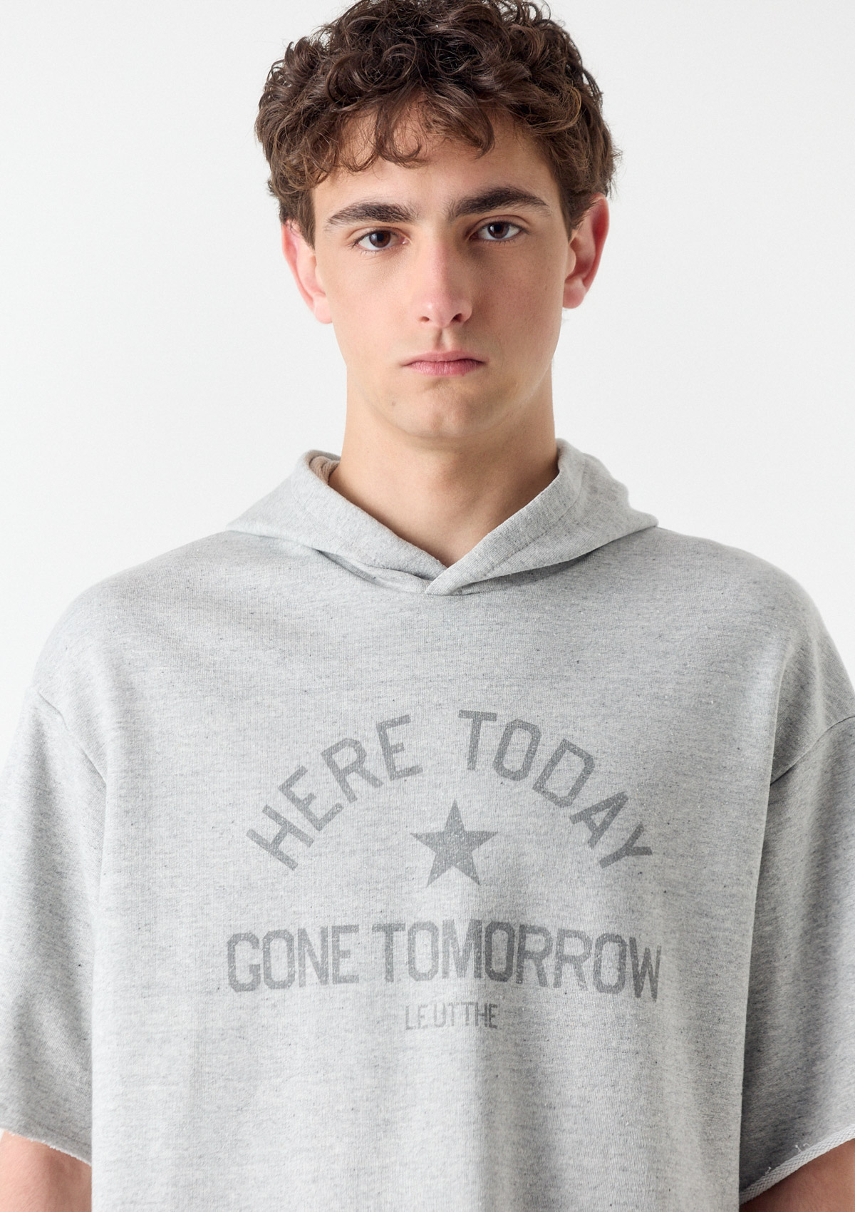 132795721-05999 - REMERA ESTAMPADA