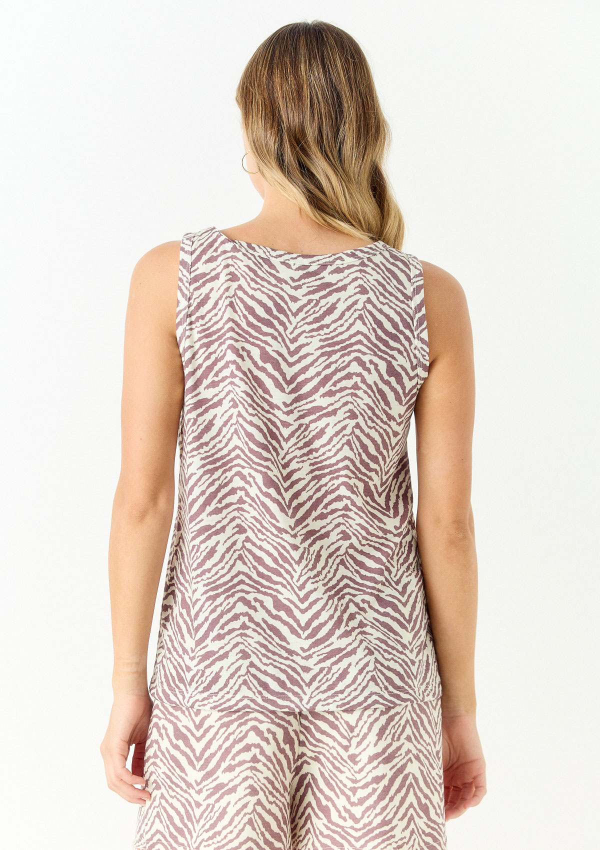 112392711-47999 - MUSCULOSA ESTAMPADA