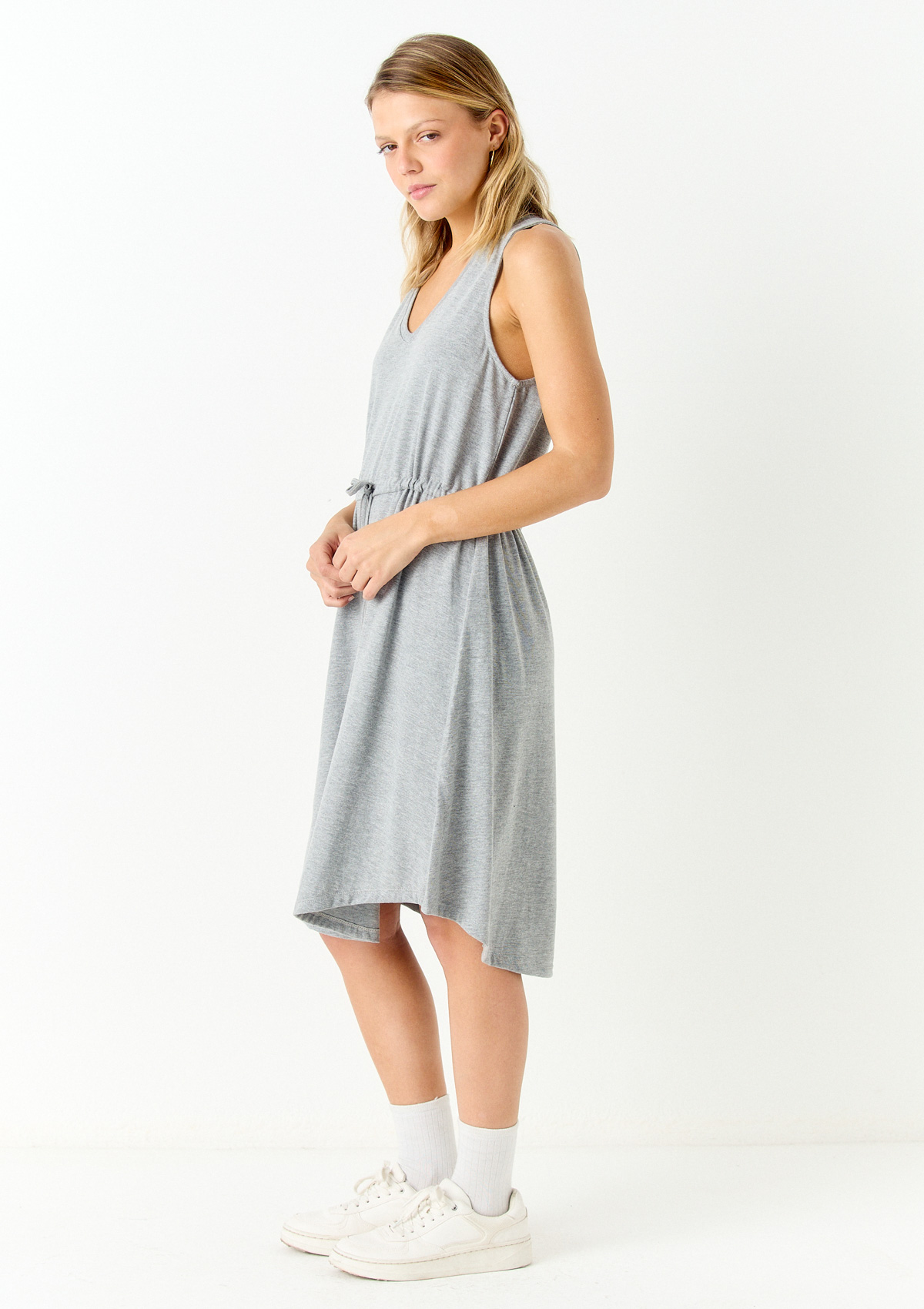 112602161-06999 - VESTIDO ESCOTE V