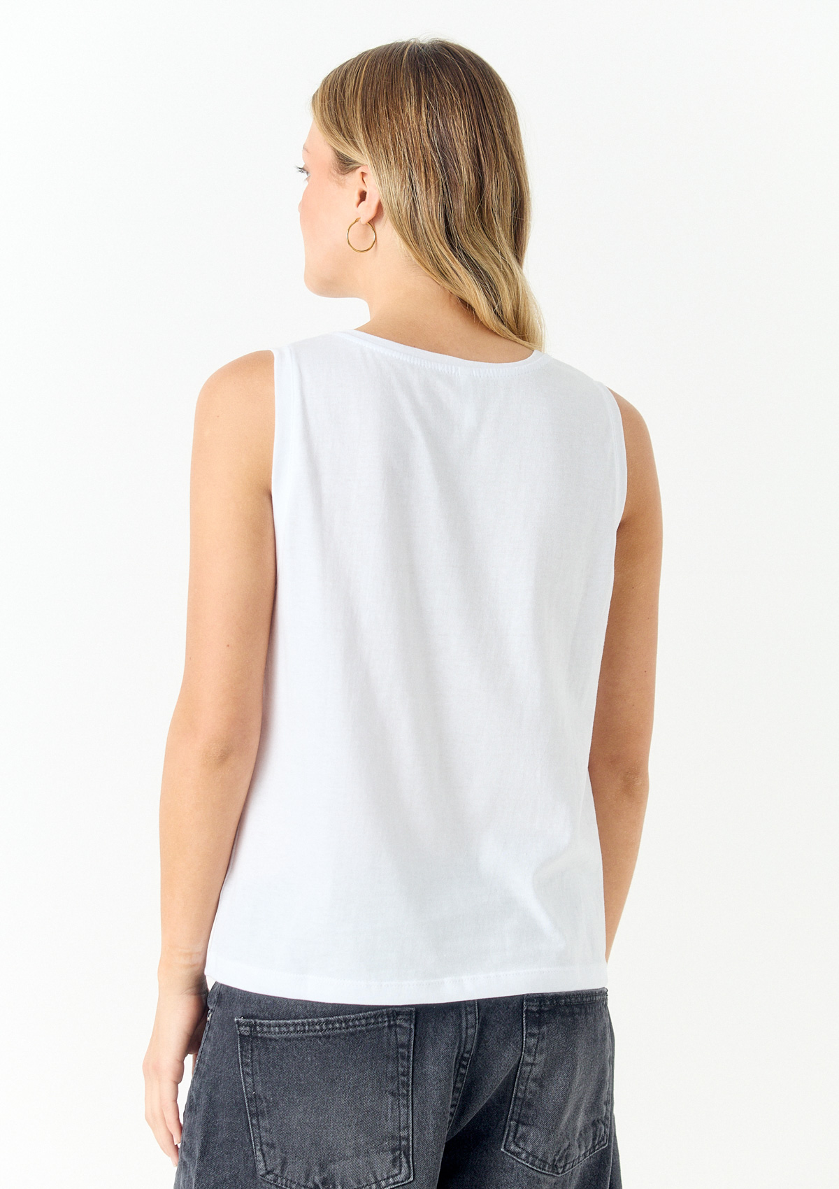 112690601-01999 - MUSCULOSA ESTAMPADA