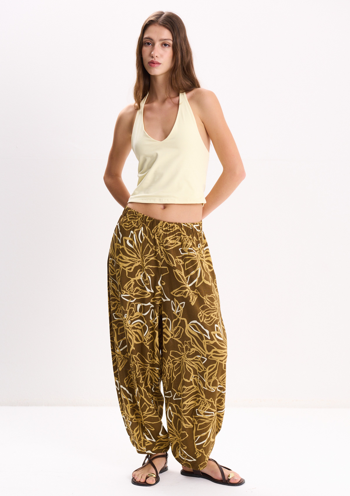 TOP ESCOTE V