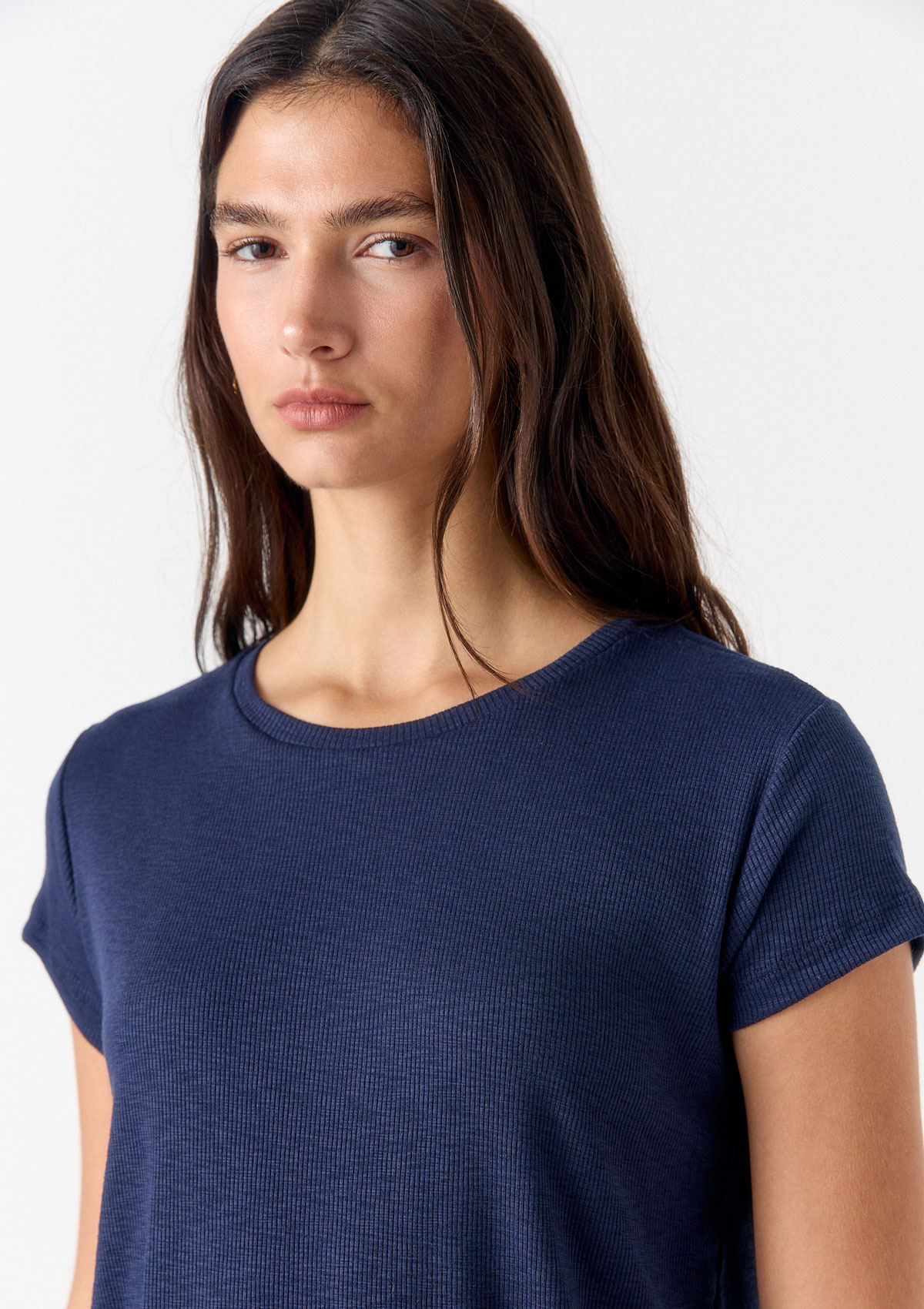 112690451-04999 - REMERA DE MORLEY