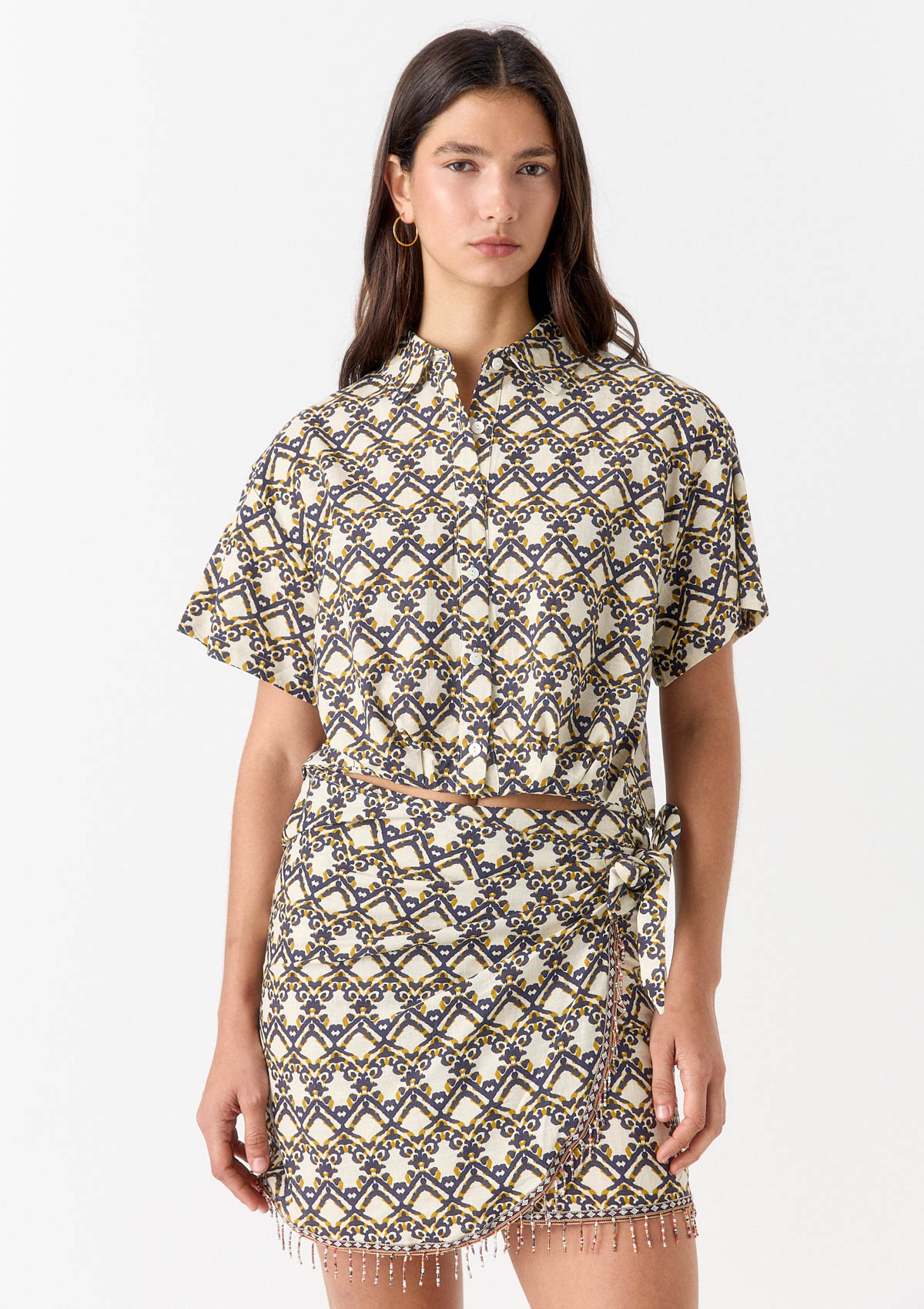 X100246-04999 - CAMISA ESTAMPADA
