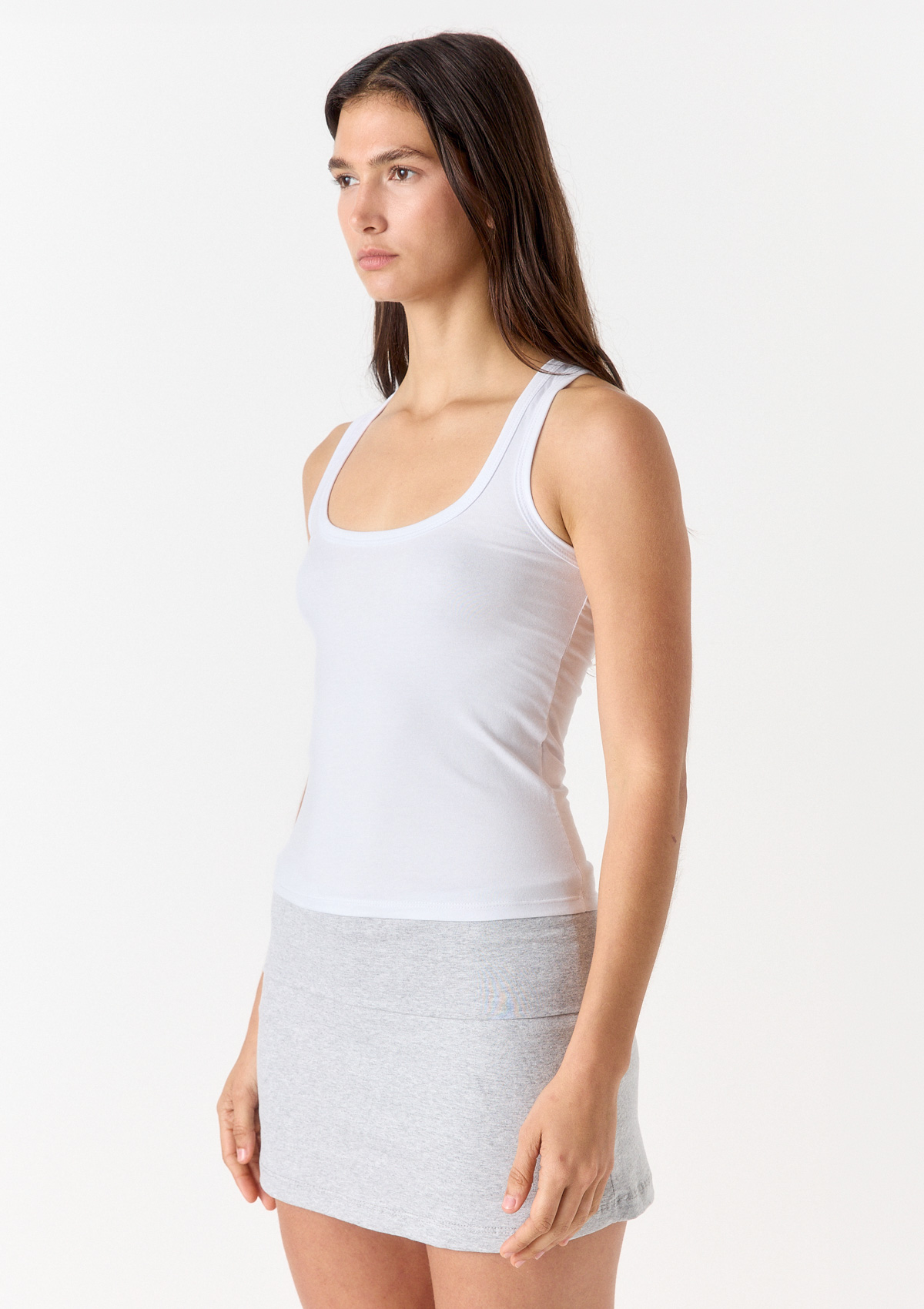 112790151-01999 - MUSCULOSA BÁSICA