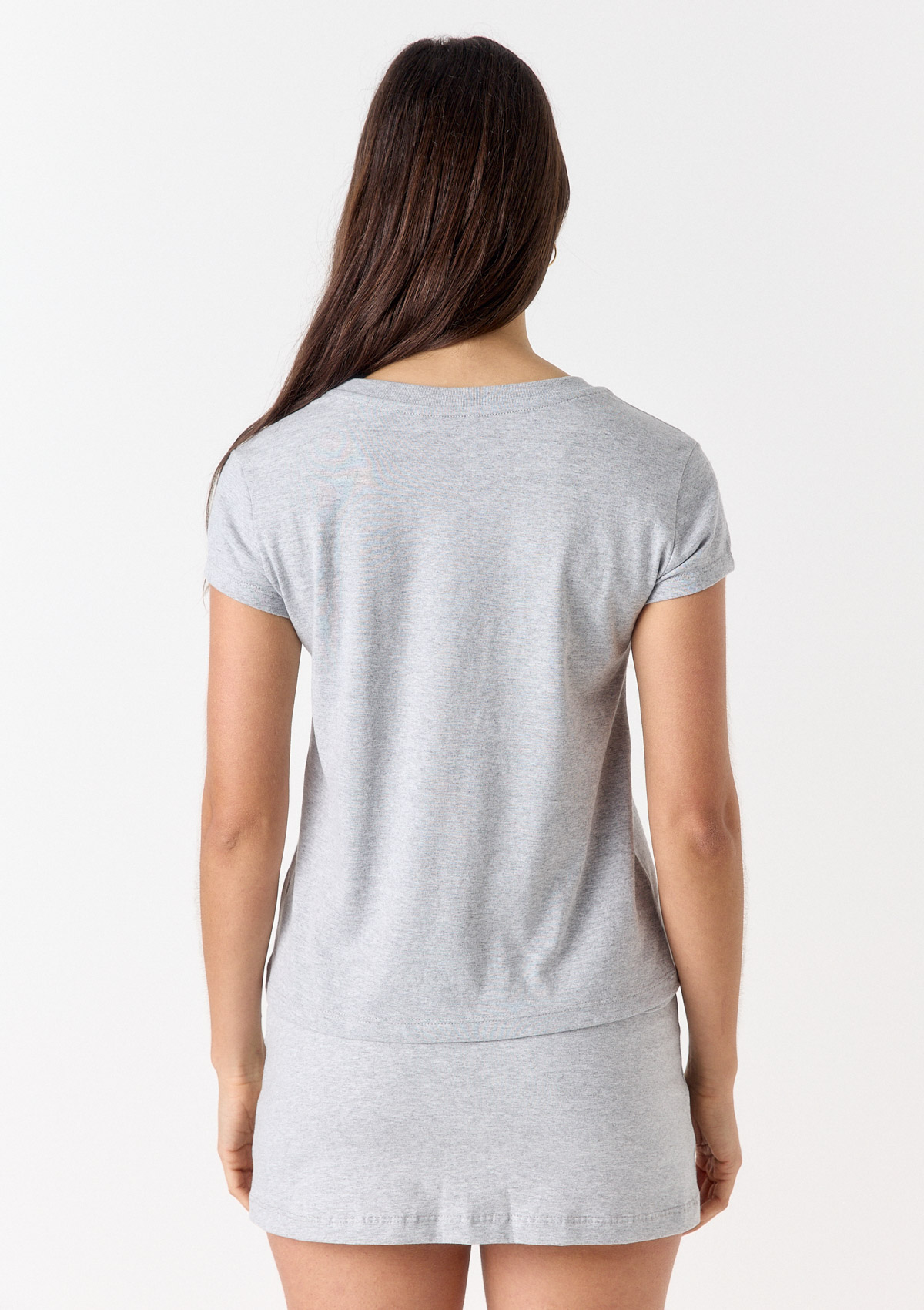 110V94471-05999 - REMERA BÁSICA