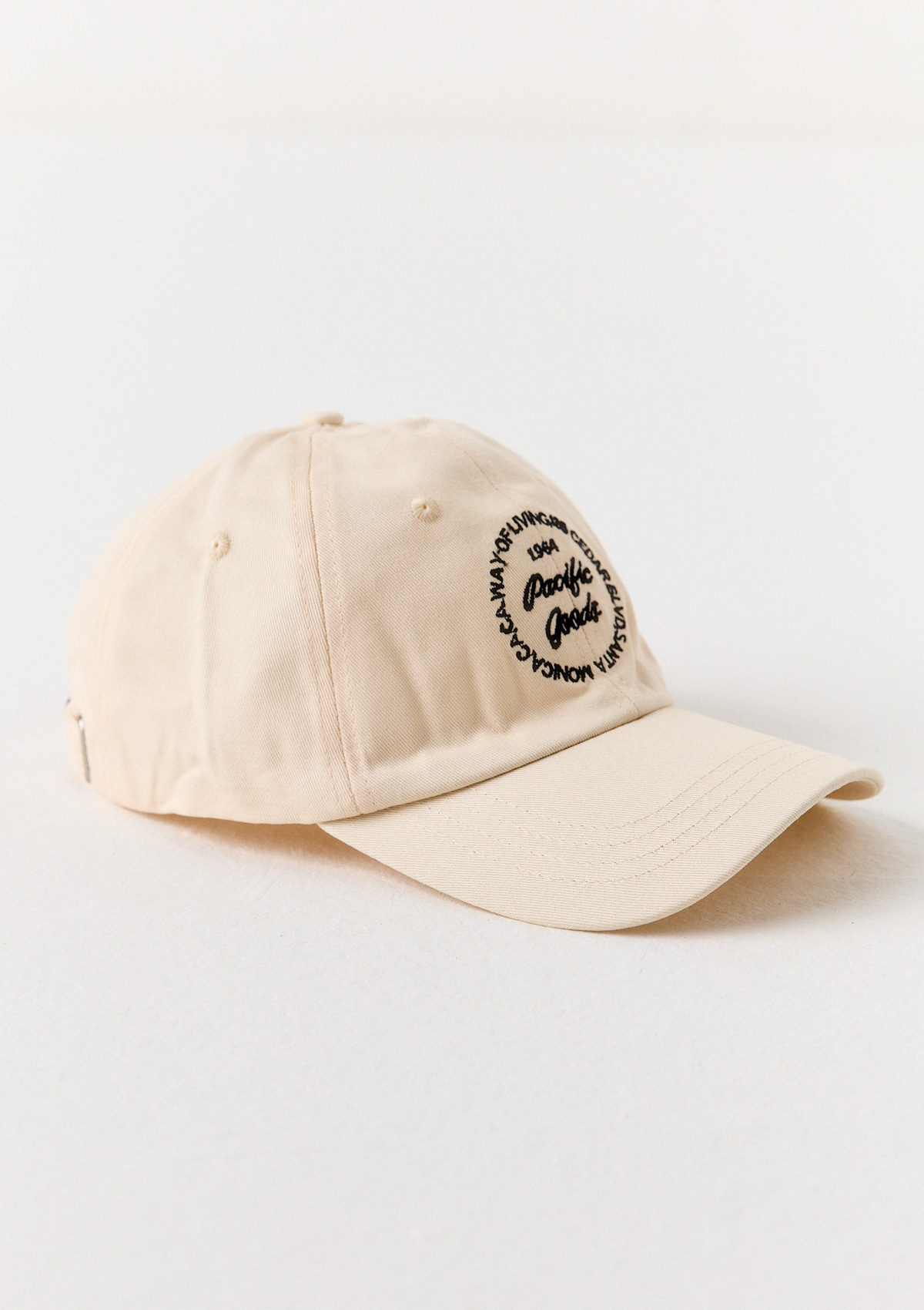 X900054-02102 - GORRA BORDADO UNISEX