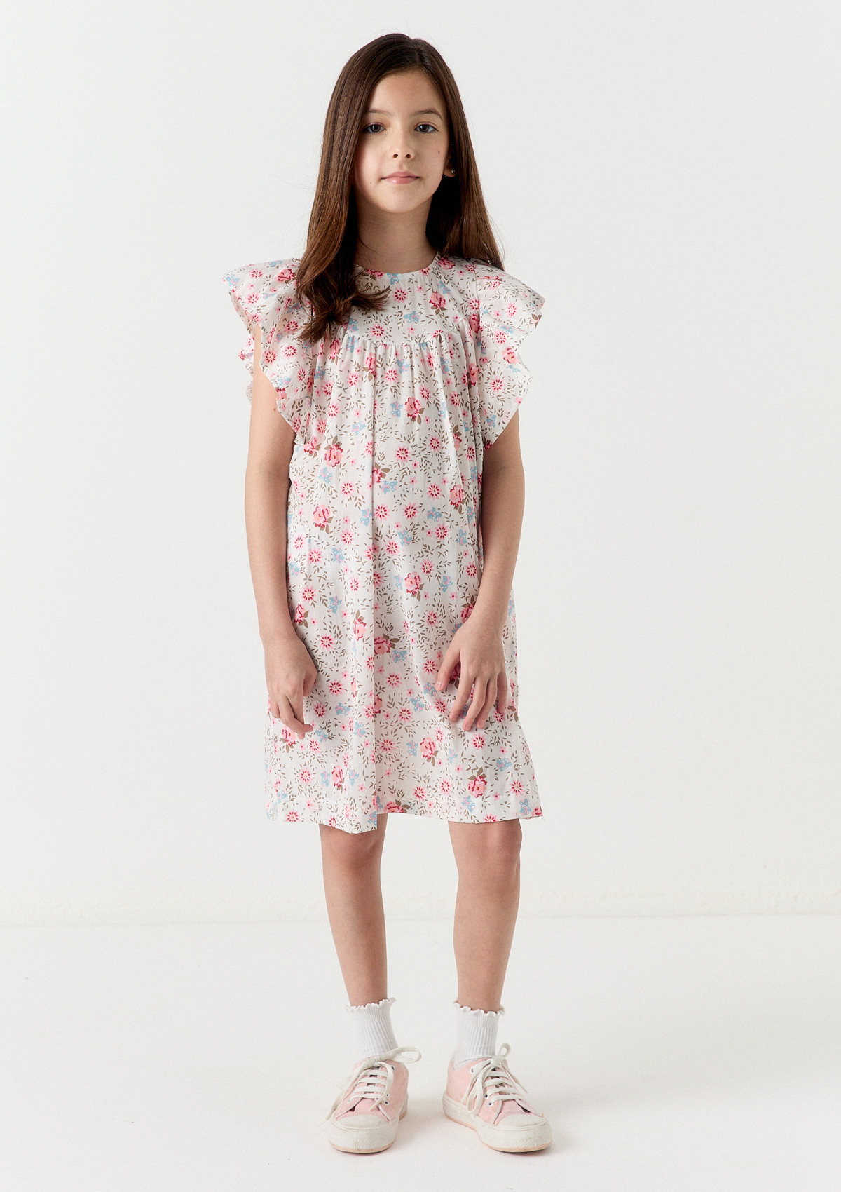 VESTIDO CON VOLADOS