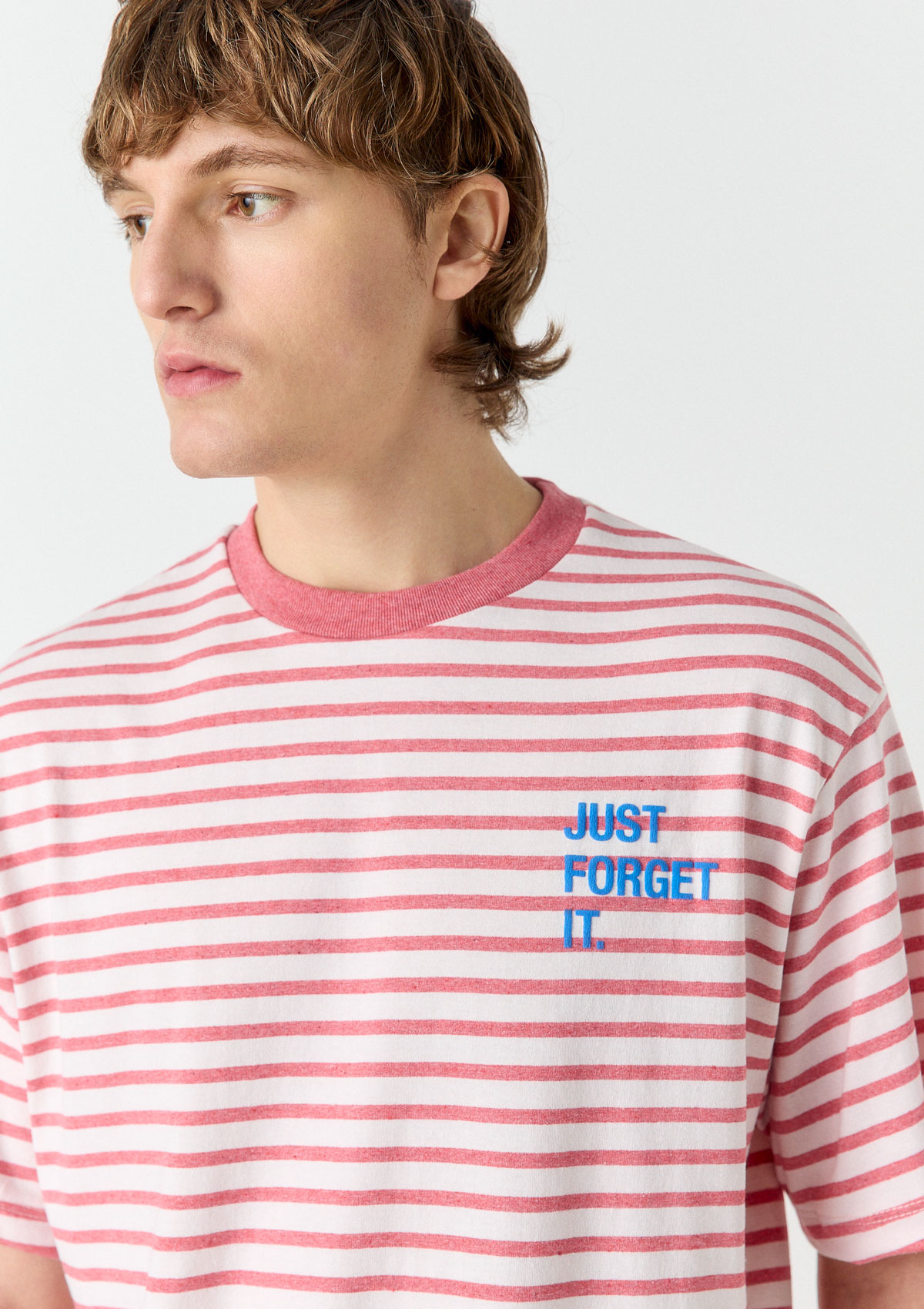172700691-38999 - REMERA DOBLE ESTAMPADO
