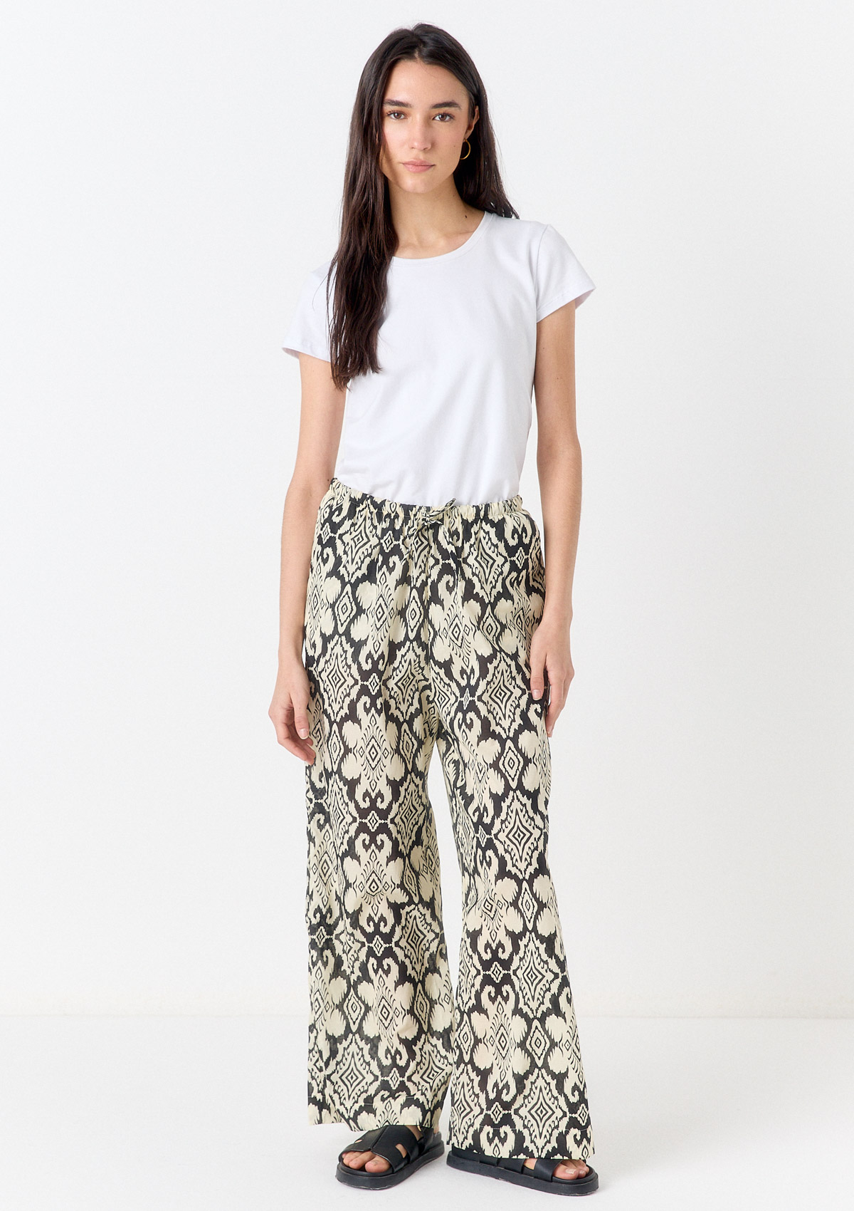 PANTALÓN ESTAMPADO